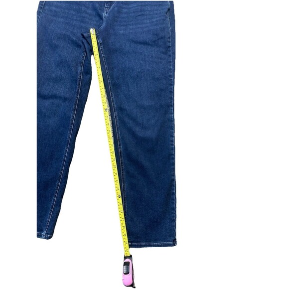 Lane Bryant Jeans Womens 18 High Rise Flex Magic Waistband Straight Leg Denim - Picture 5 of 6